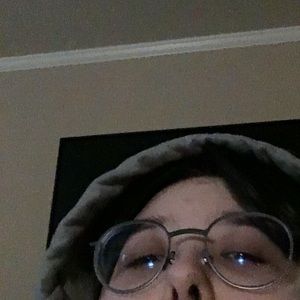 Meet your Posher, Thomas